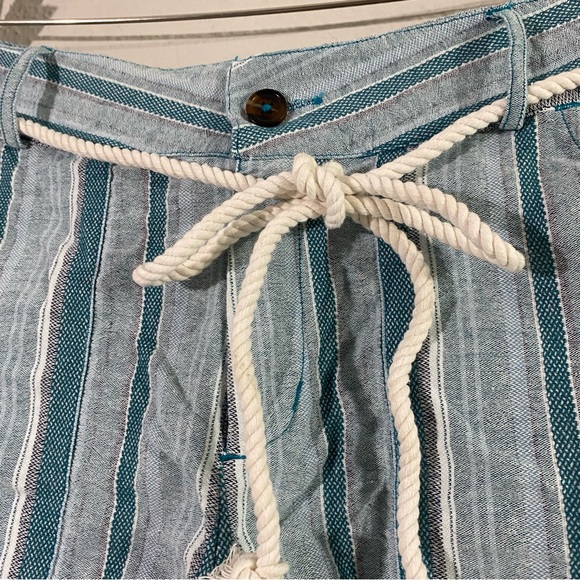 Roxy Sailing Dream Shorts - Picture 10 of 16